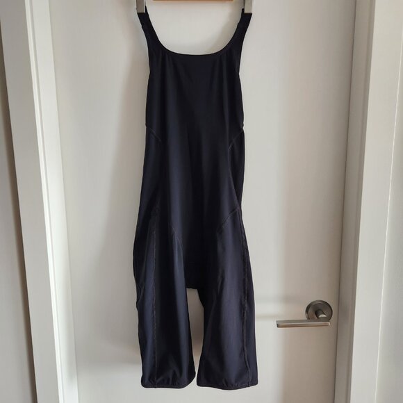 Black Athletic Bib Shorts - Picture 5 of 8